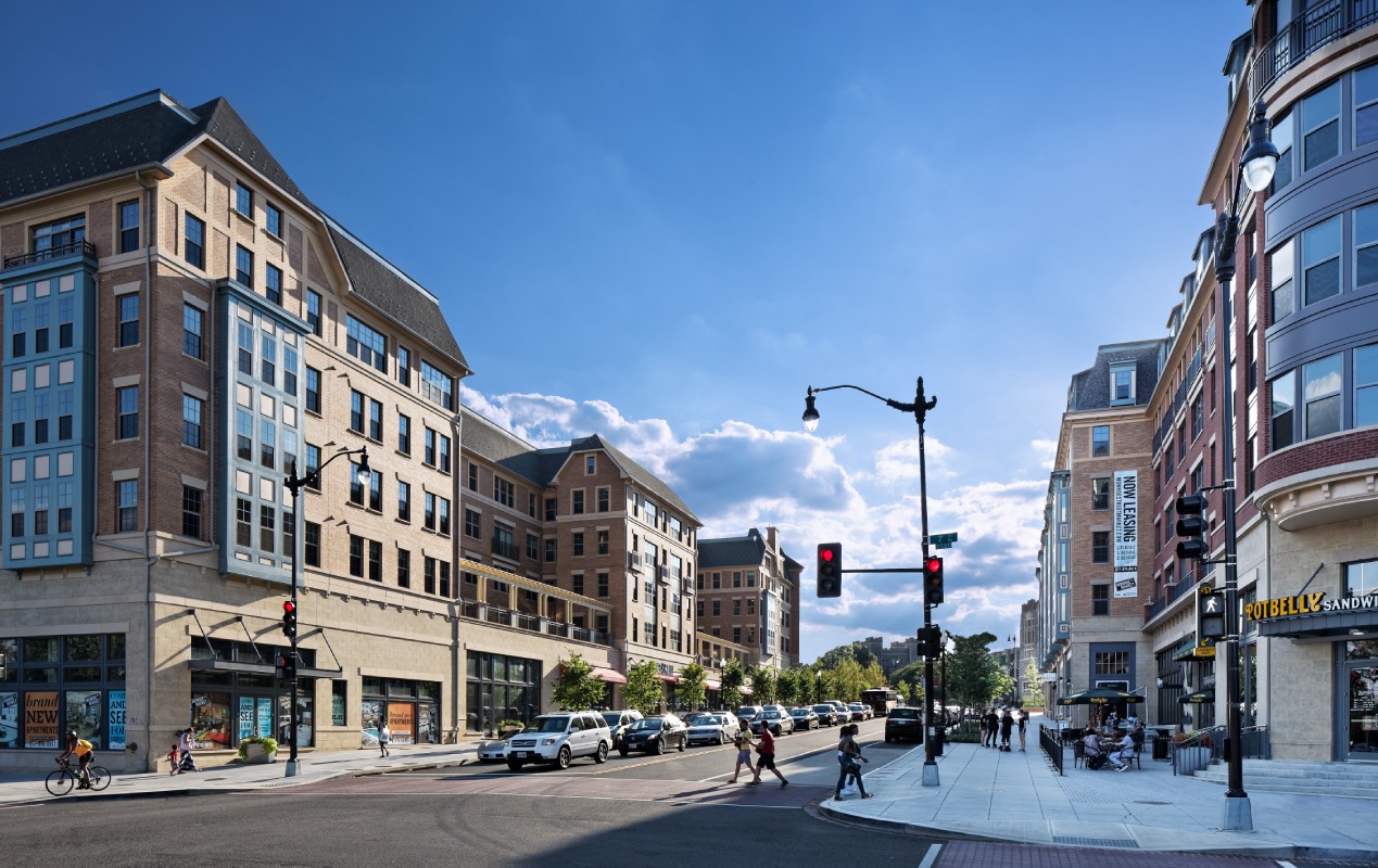 image of https://staging.monroestreetmarket.bozzuto.build/wp-content/uploads/2023/05/MSM_Ext_Building_Community_Jul2015-1.jpg